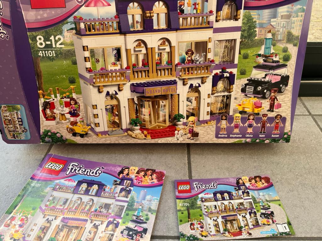 Lego friends 44101 Grand Hotel, Ophalen, Lego, Friends, Zo goed als nieuw