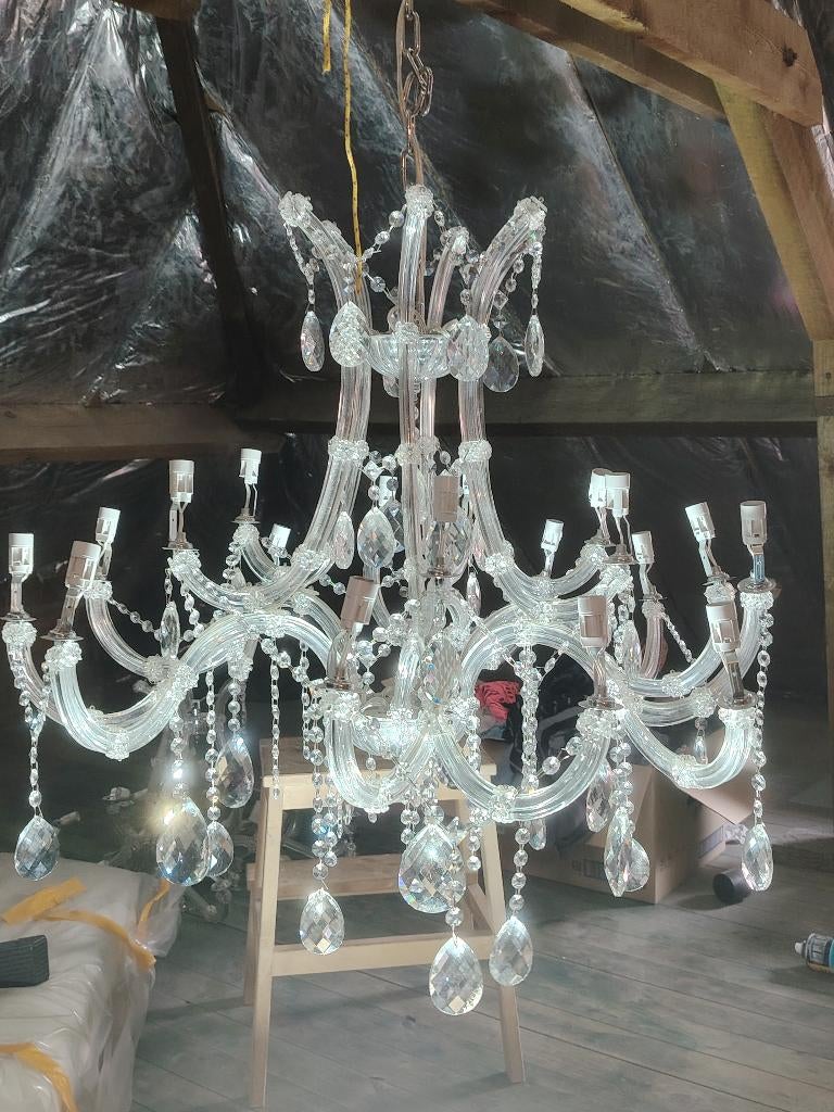 Kroonluchter, Ophalen, Nieuw
