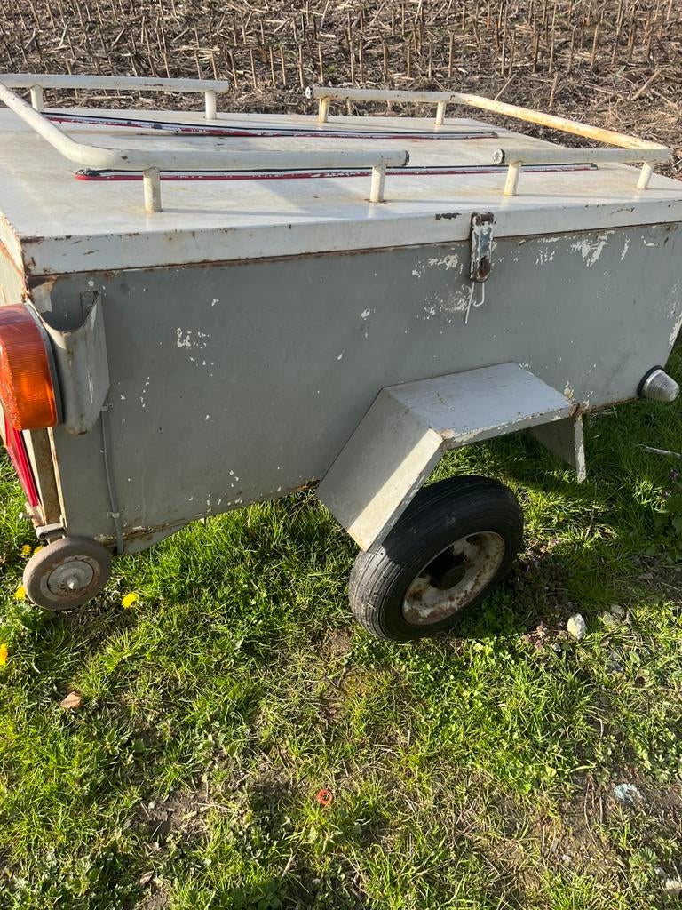 Kleine aanhangwagen, Ophalen, Gebruikt