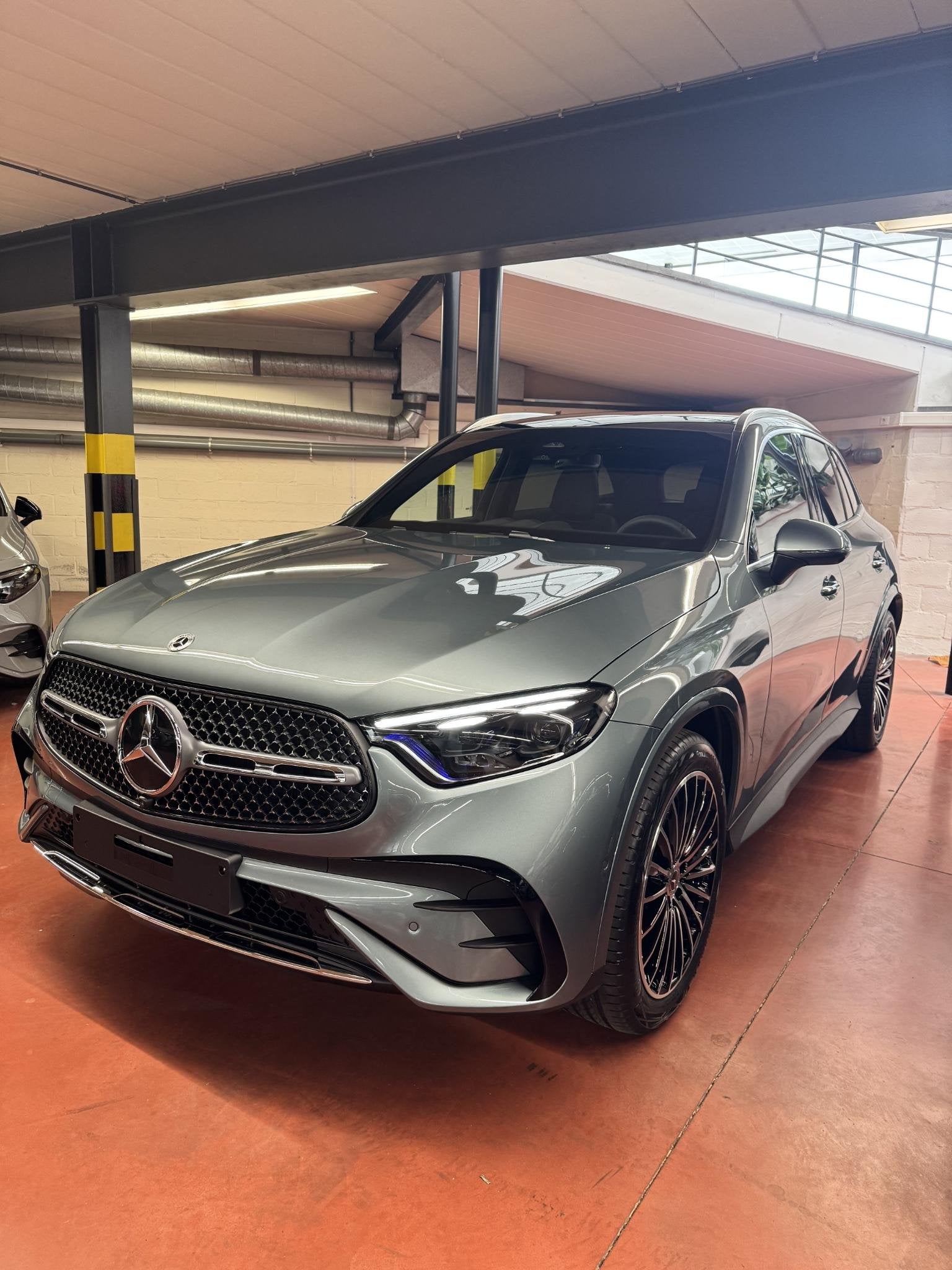 Mercedes-Benz GLC GLC 200 4MATIC "140 Years Edition" DOS 908, Autos, Mercedes-Benz, Neuf, Argent ou Gris, Achat, Entreprise