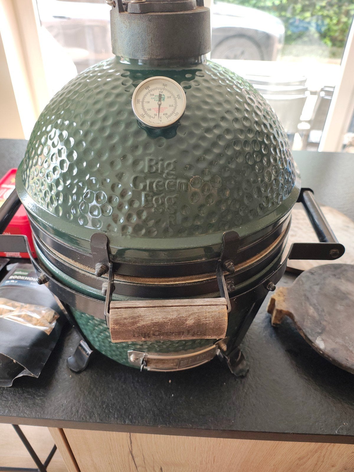 Big green egg minimax, Ophalen