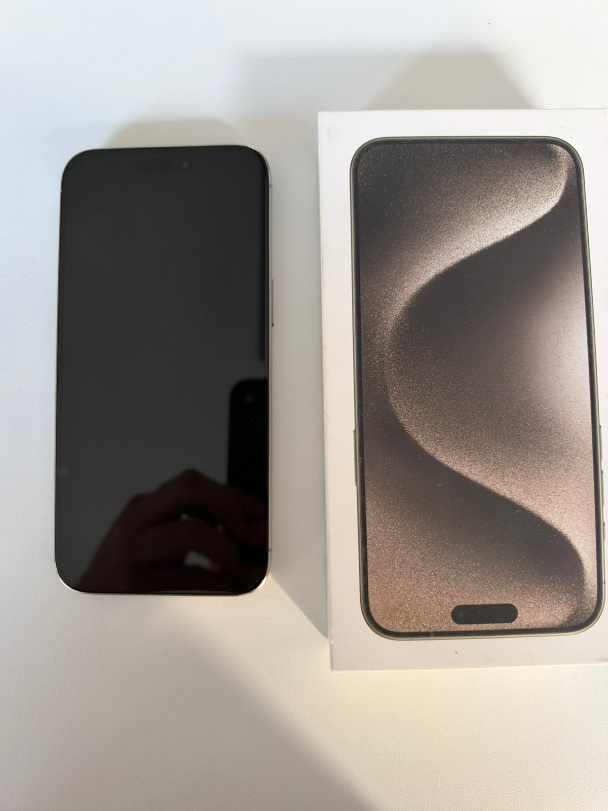 Iphone 15 pro max 256gb !, Telecommunicatie, IPhone 15 Pro Max, Zo goed als nieuw, Grijs, Zonder abonnement