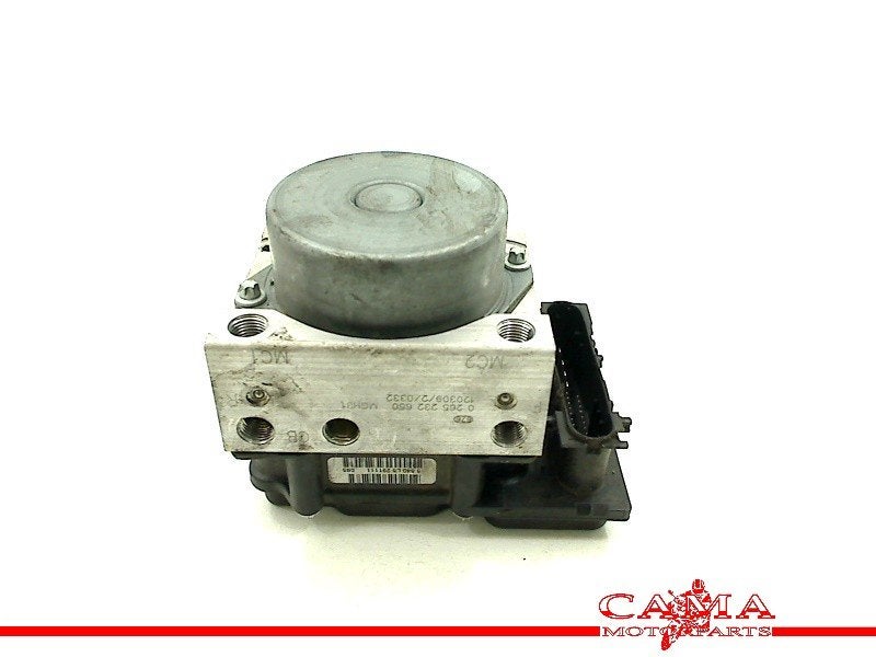 ABS POMP Honda VFR 1200 X Crosstourer 2012-2015 (SC70), Dhr. S. di Majo, Gebruikt, Info@cama-motorparts.nl, P.J. Troelstraweg 8 8
3144 CX  MAASSLUIS, NL