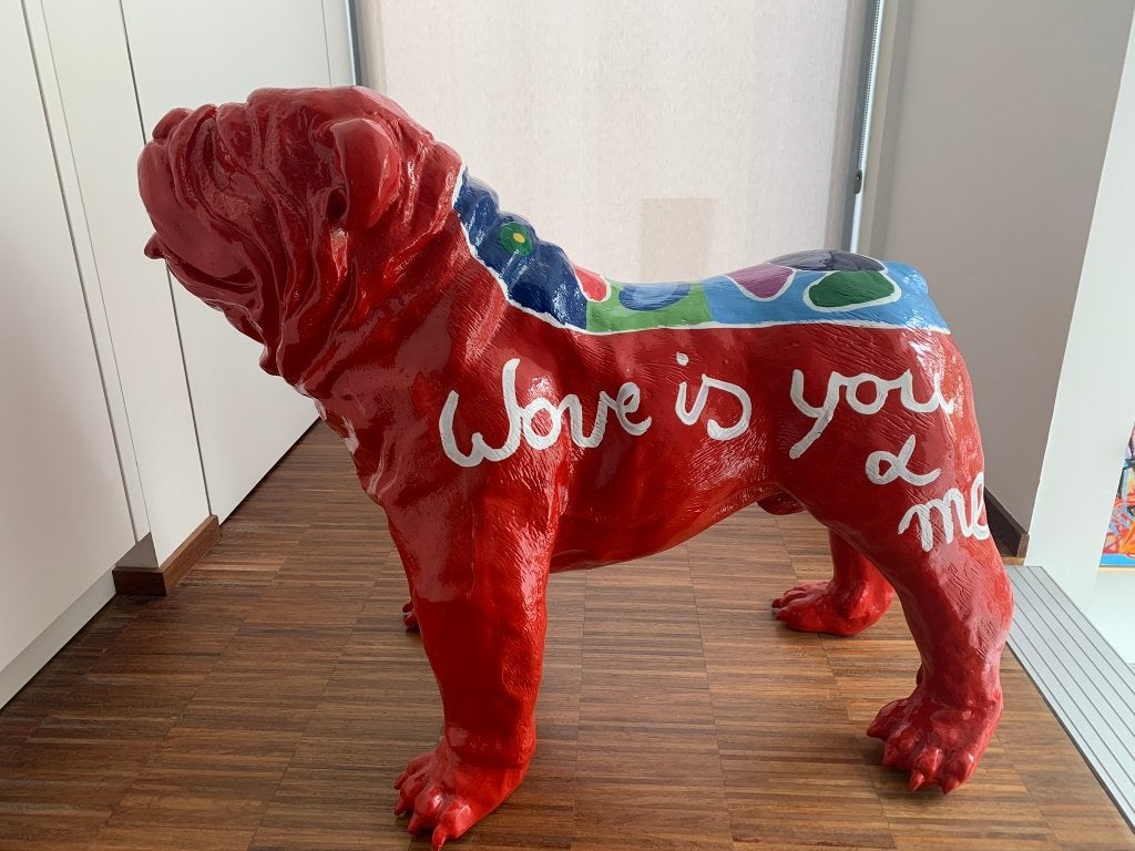 Hannes D'Haese - Wove is you & me, Antiek en Kunst, Ophalen, 73 cm, Beeld, Rood