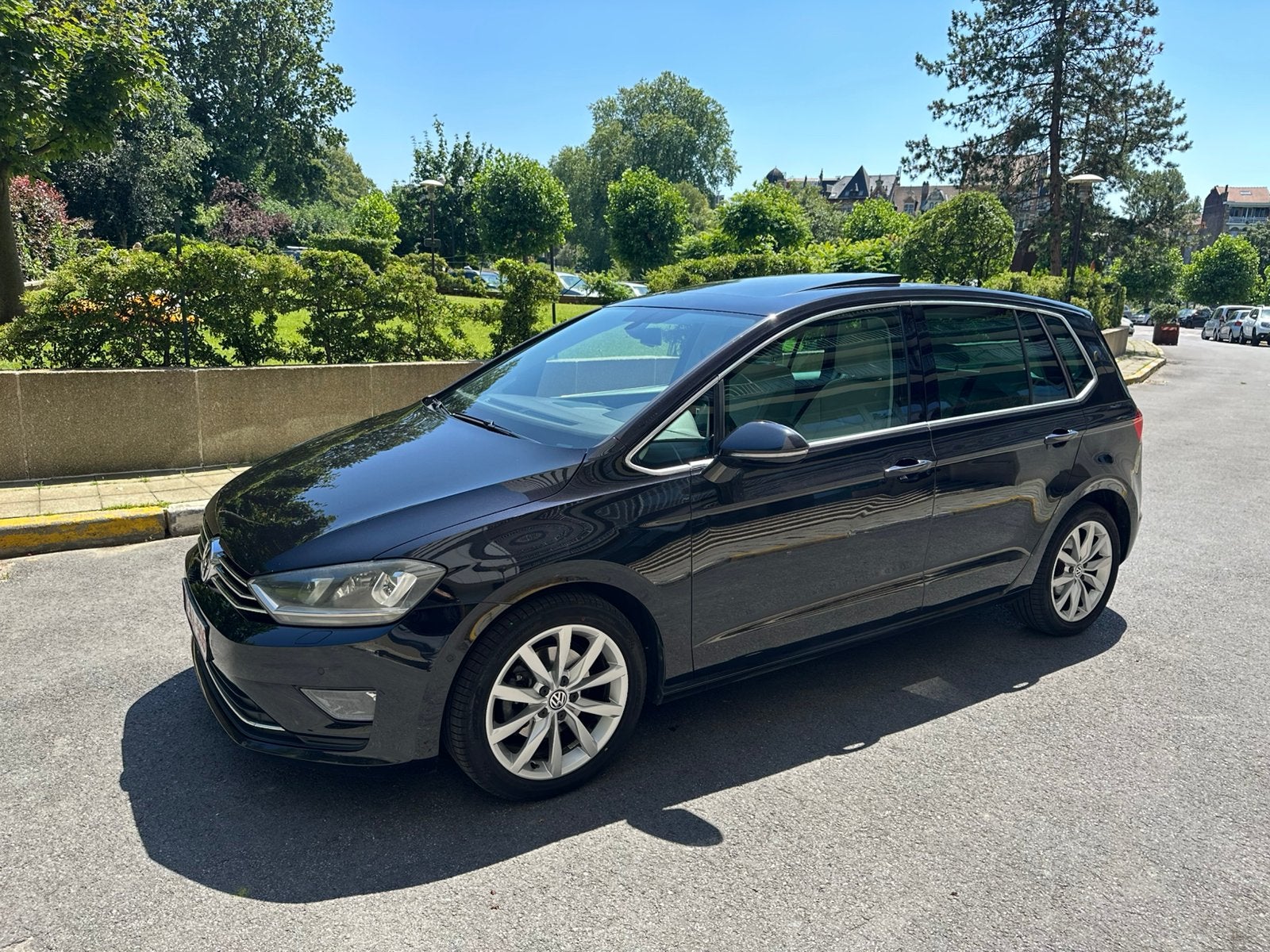 Volkswagen Sportsvan Automatique, Autos, Volkswagen, Cuir, Achat, 5 portes, Berline