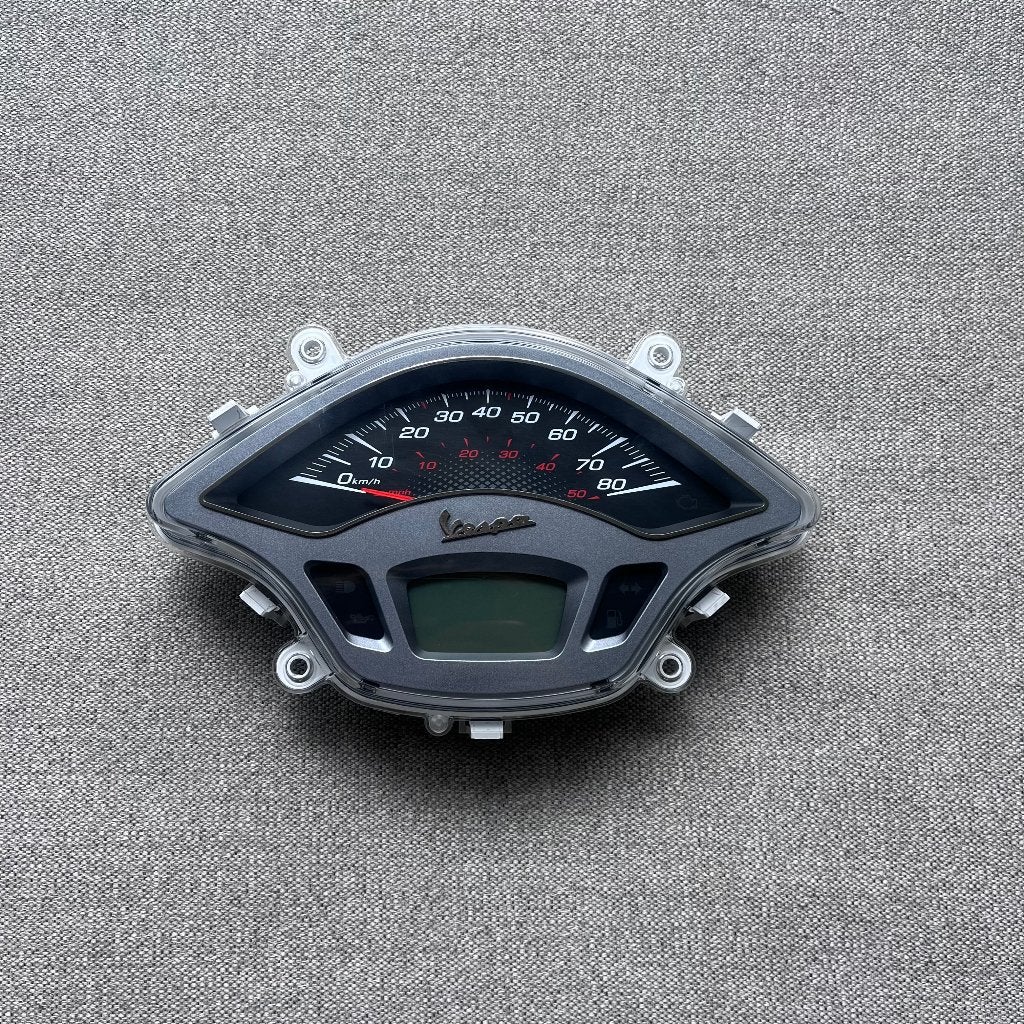 Originele Vespa Sprint / Primavera Kilometer Teller (NIEUW), Ophalen of Verzenden, Nieuw