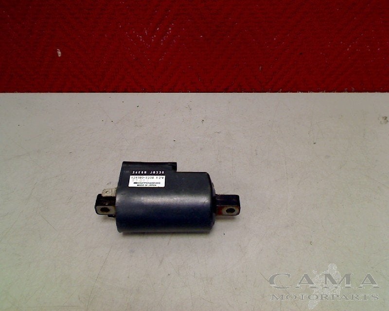 BOBINE D'ALLUMAGE GSF 600 Bandit 1995-1999 (GSF600 MK1), Dhr. S. di Majo, Utilisé, Info@cama-motorparts.nl, P.J. Troelstraweg 8 8
3144 CX  MAASSLUIS, NL