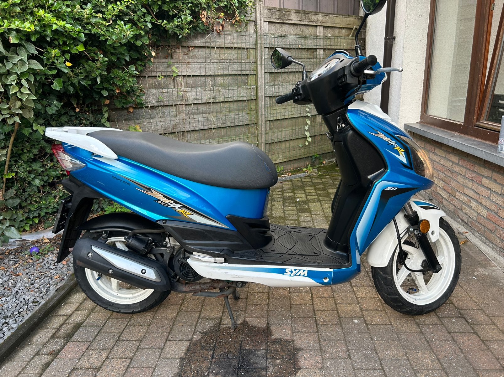 Sym Jet R4 A-Klasse 2 takt 2016, Vélos & Vélomoteurs, Scooters | Marques Autre, Enlèvement, Comme neuf, Électrique