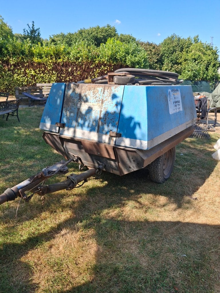 Compresseurs de chantier maco meudon, Ophalen, Gebruikt
