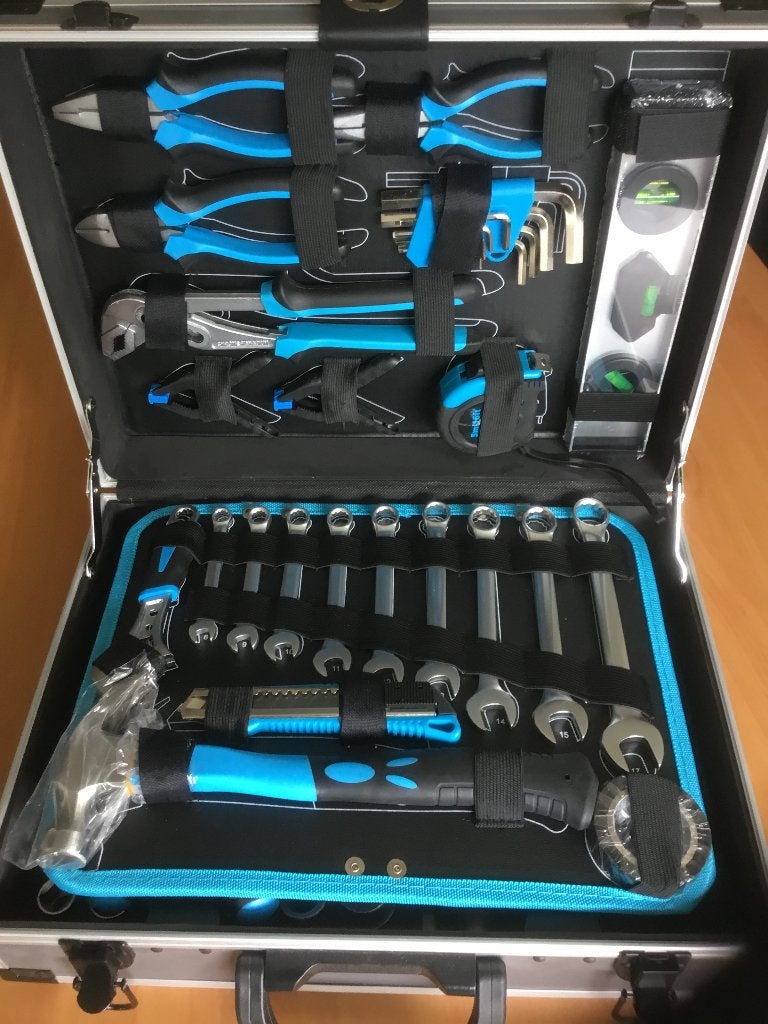 Gevulde materiaalkoffer ( nieuw), Ophalen