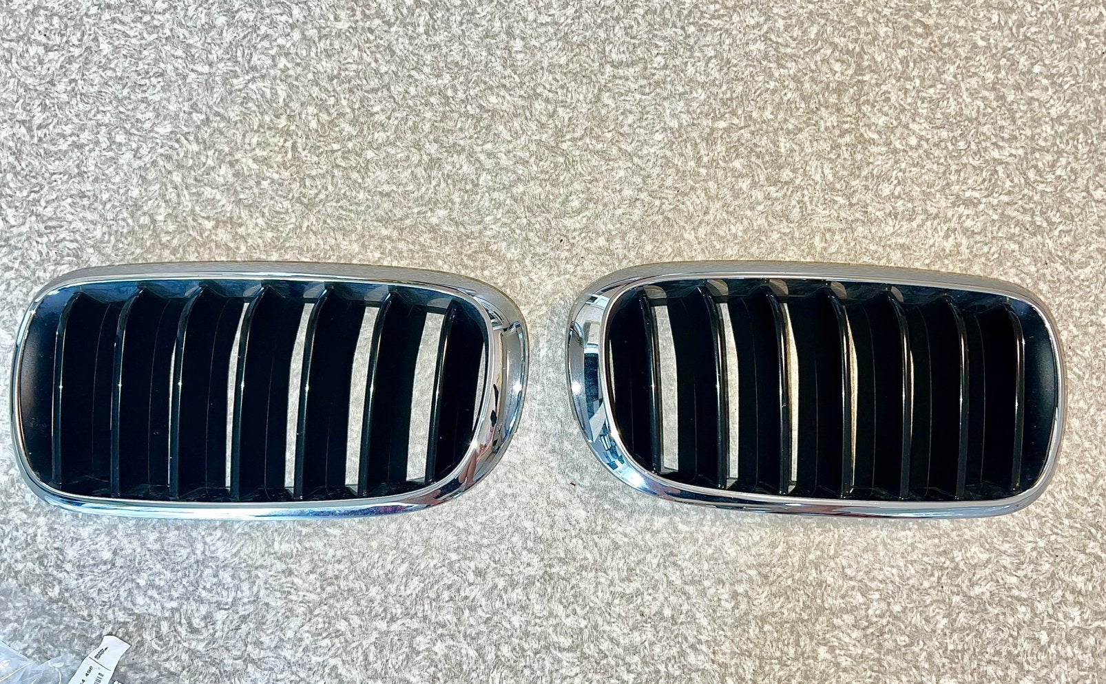 Calandres d'origine pour : BMW X5 f15, Autos : Pièces & Accessoires, Enlèvement ou Envoi, BMW
