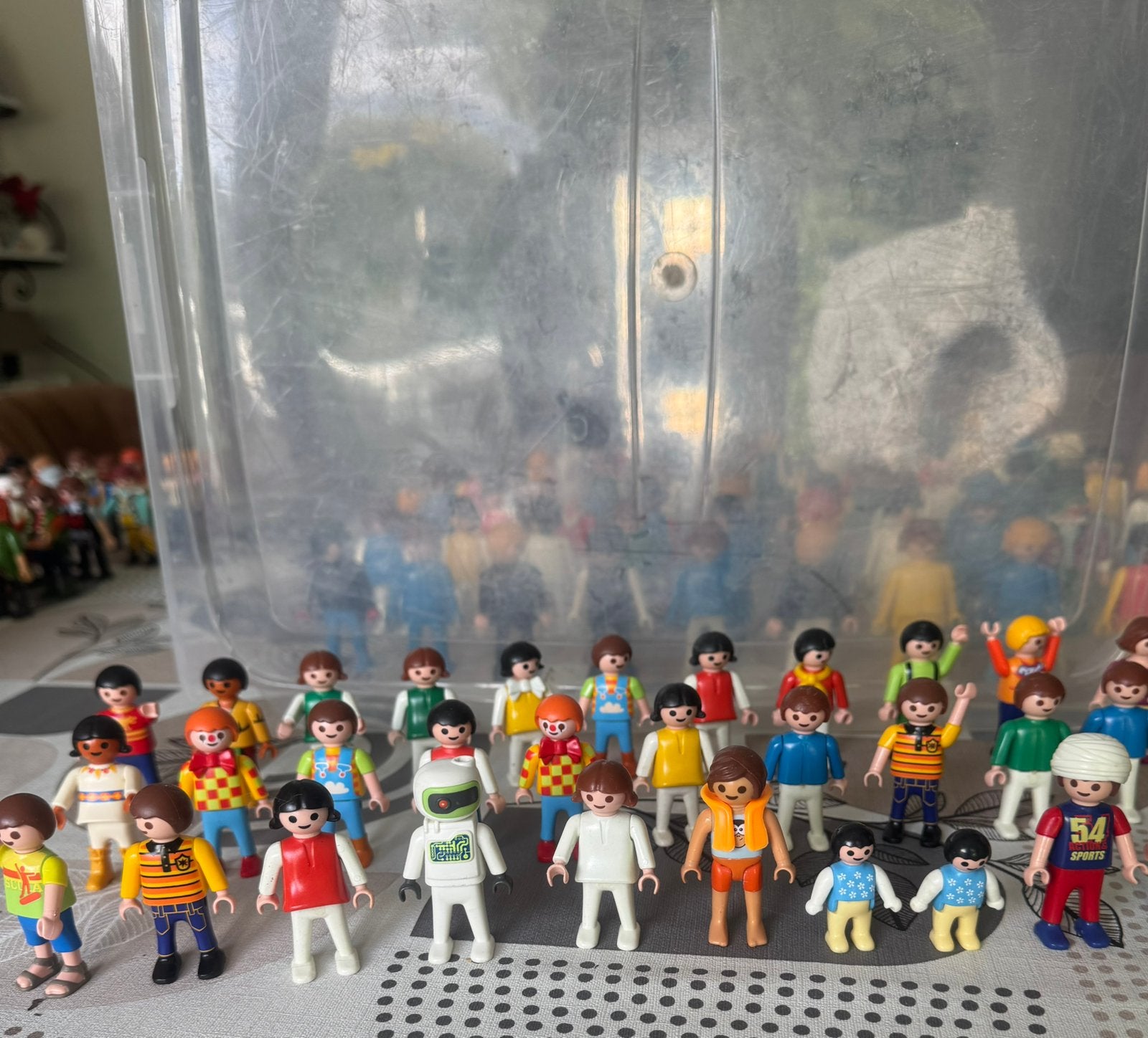 30 kleine popjes van playmobil, Enlèvement ou Envoi, Utilisé