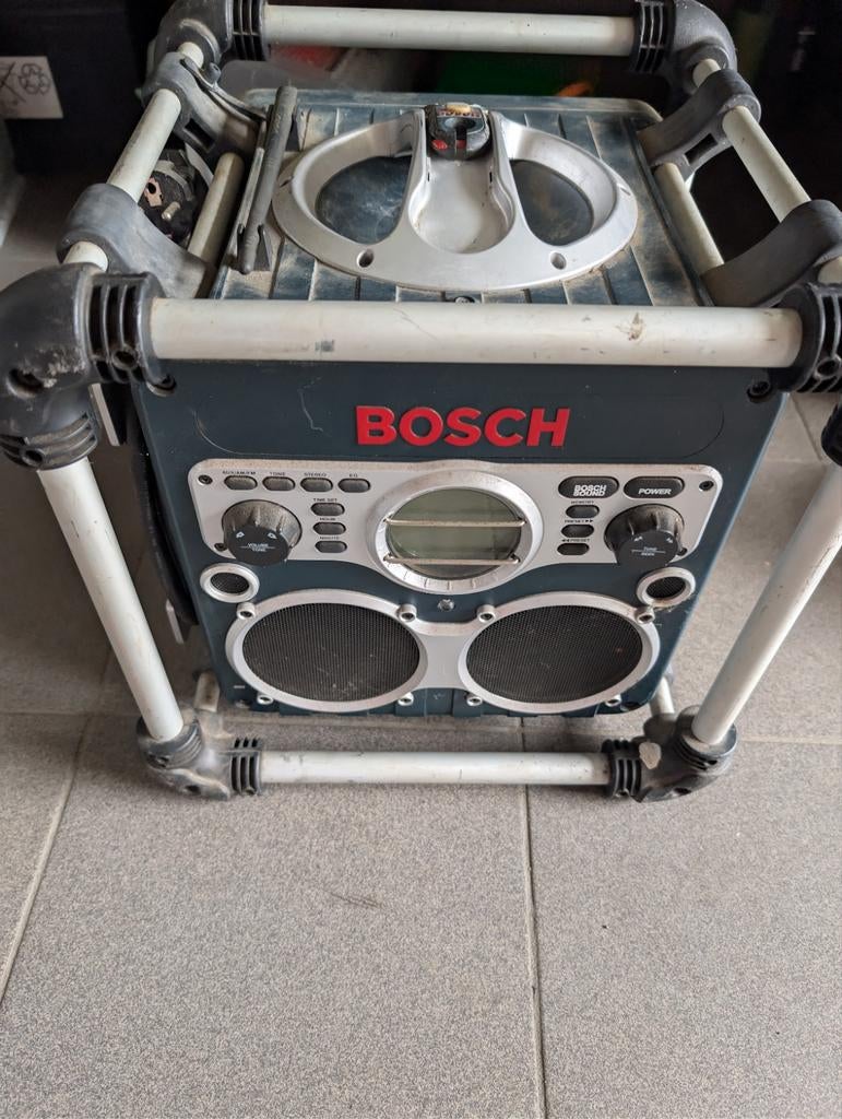 Werf radio bosch, Ophalen