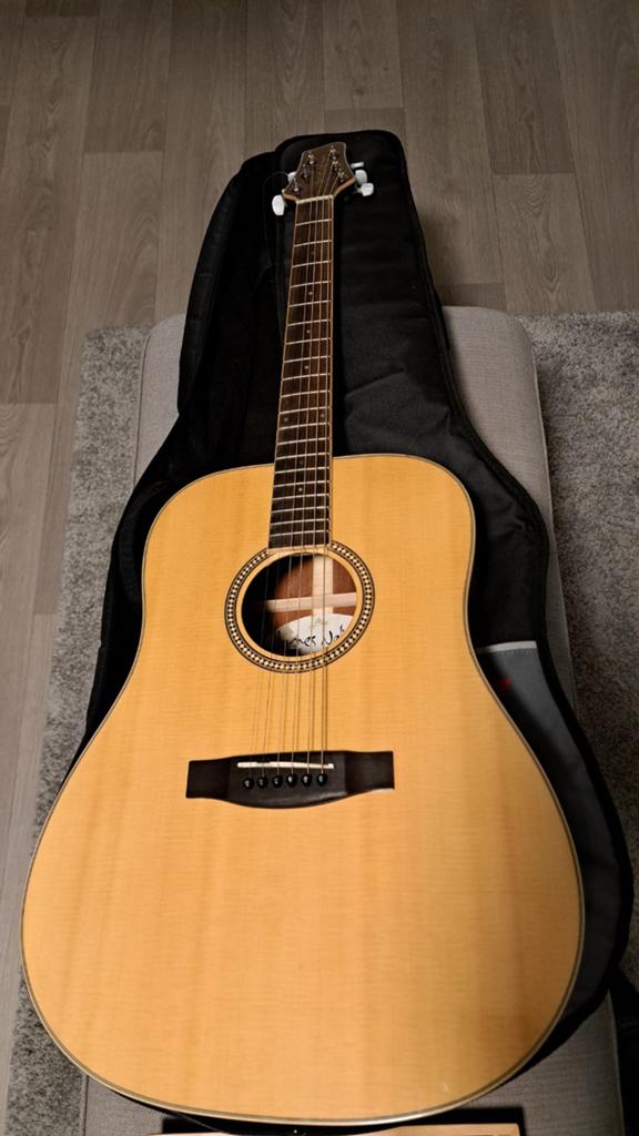 Gitaar James Neligan, Ophalen, Zo goed als nieuw, Klassieke of Spaanse gitaar