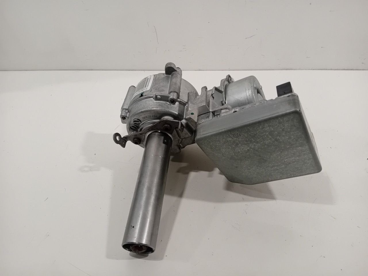 Stuurbekrachtigingspomp electrisch Ford Fiesta, Onderdelen@venauto.nl, Van der Ven Autorecycling B.V., Gebruikt, Ettenseweg 76, 4706 PB Roosendaal, The Netherlands