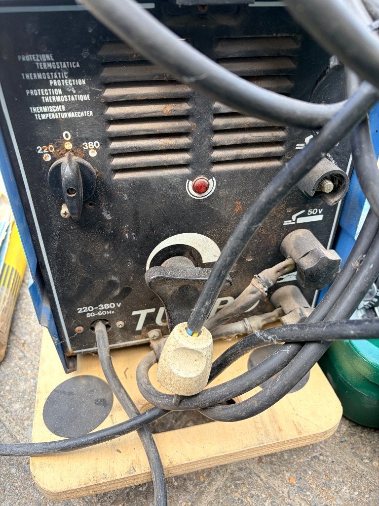 Opruimen van garage, Ophalen, Zo goed als nieuw, Inverter