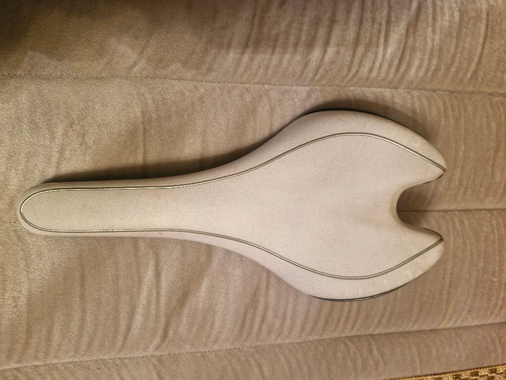 FIZI:K ARIONE WING FLEX RACEZADEL, Fietsen en Brommers, Ophalen, Zadel, Carbon