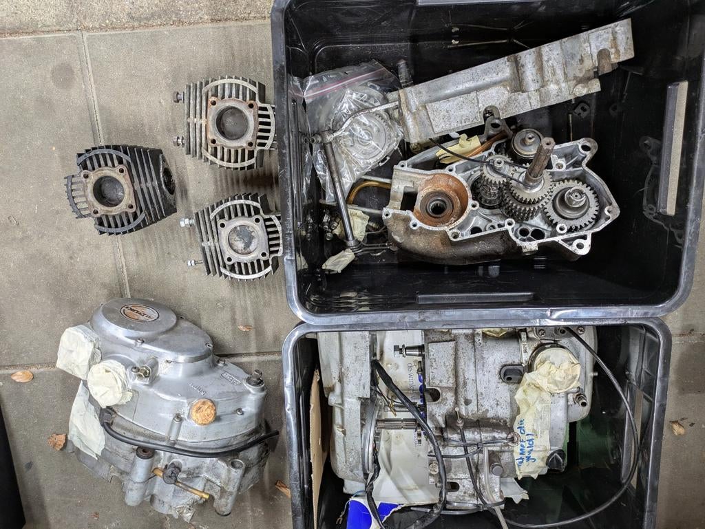 Suzuki K50 (RV50) motorblok onderdelen, Fietsen en Brommers, Ophalen, Gebruikt