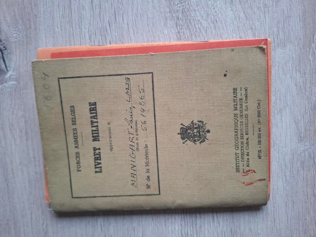 Carnet militaire chasseurs  ardennais, Enlèvement ou Envoi