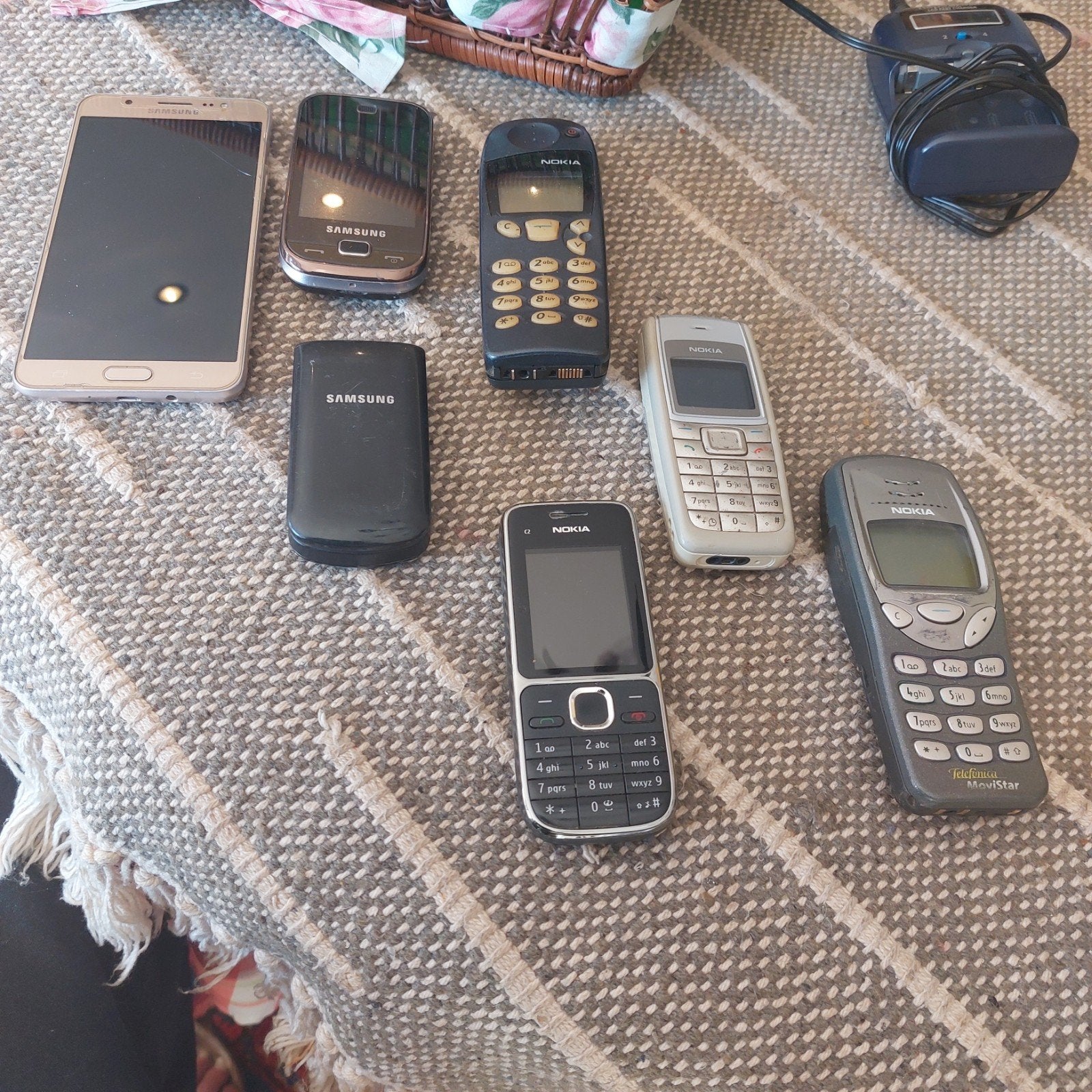 7 gsm 3 samsung en 4 Nokia zonder laders, Telecommunicatie, Mobiele telefoons | Nokia, Ophalen