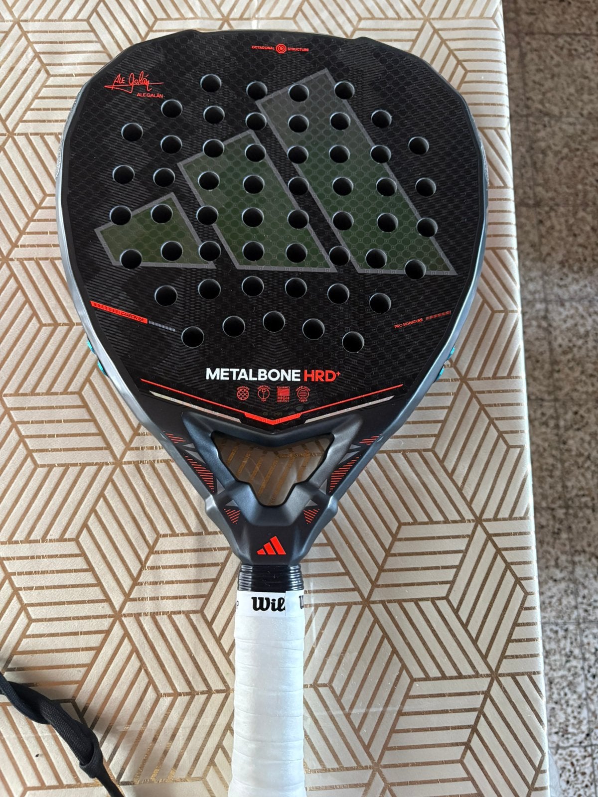 Adidas Metalbone 3.5 2026, Sport en Fitness, Ophalen, Gebruikt, Padelracket