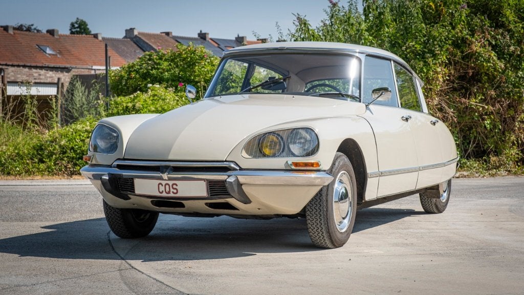 Citroën D Super 1971 - 73393 km, Autos, Citroën, Entreprise, Achat, DS, Essence, Berline, 4 portes, Boîte manuelle, Beige, Beige