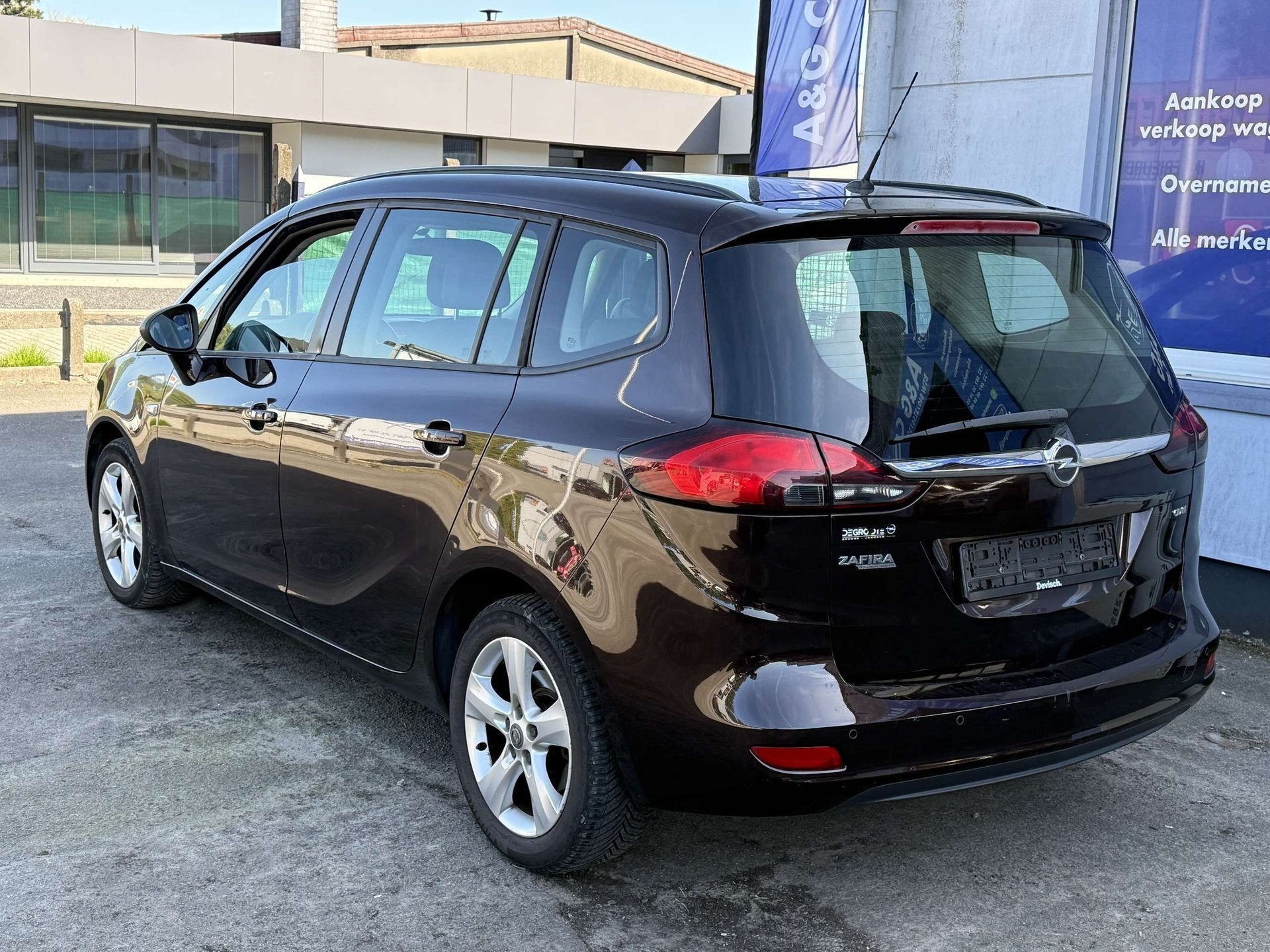 Opel Zafira Tourer Zafira 2.0 CDTi Cosmo Très propre, Auto's, Opel, Stof, 4 cilinders, Bruin, Automatische klimaatregeling