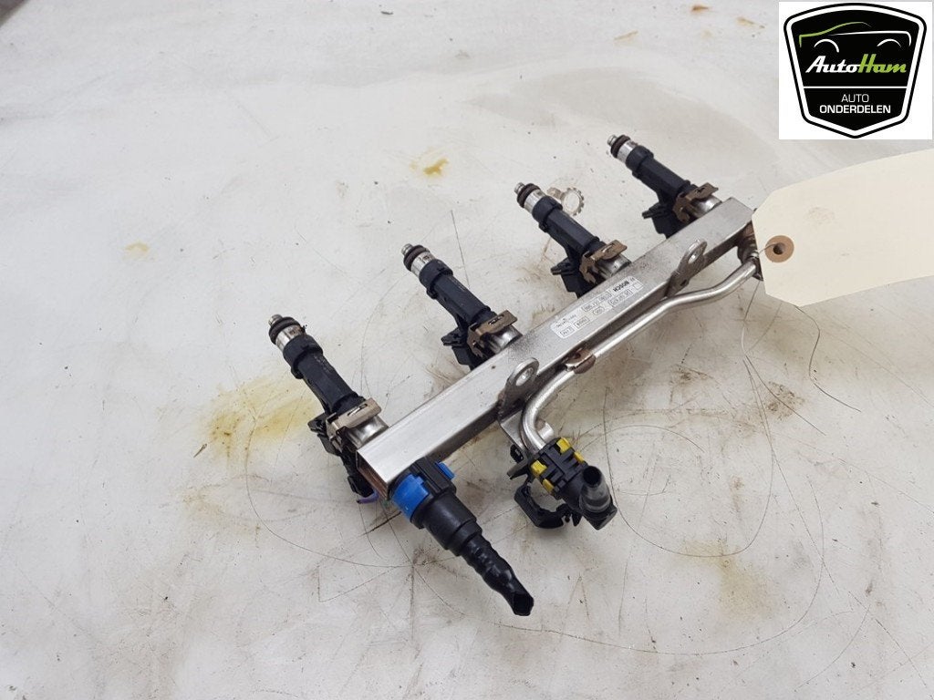 RAMPE D'INJECTION Opel Adam (|55577580|25197570|55565970|), Robert Bosch AG, Opel, Utilisé, Robert-Bosch-Allee 1
74232  Abstatt, DE