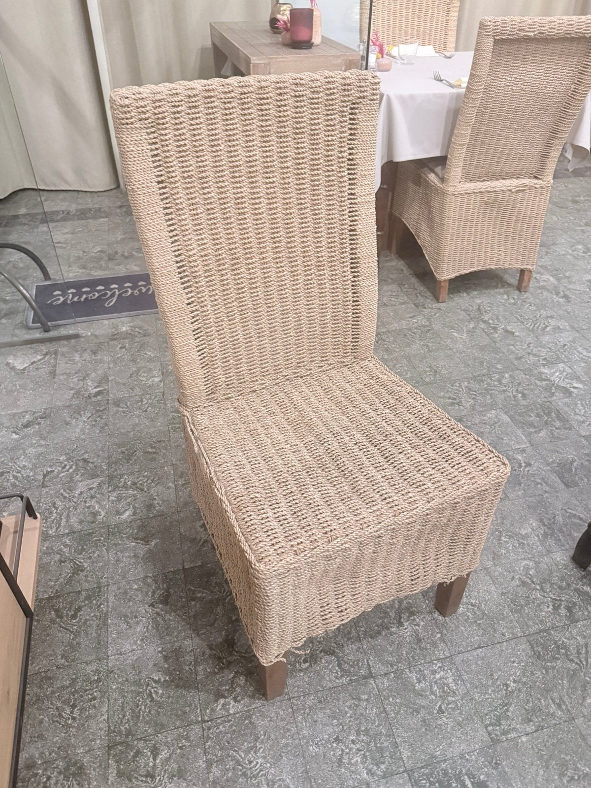 Eerkamerstoelen beige horeca/restaurant 40stuks, Ophalen, Gebruikt