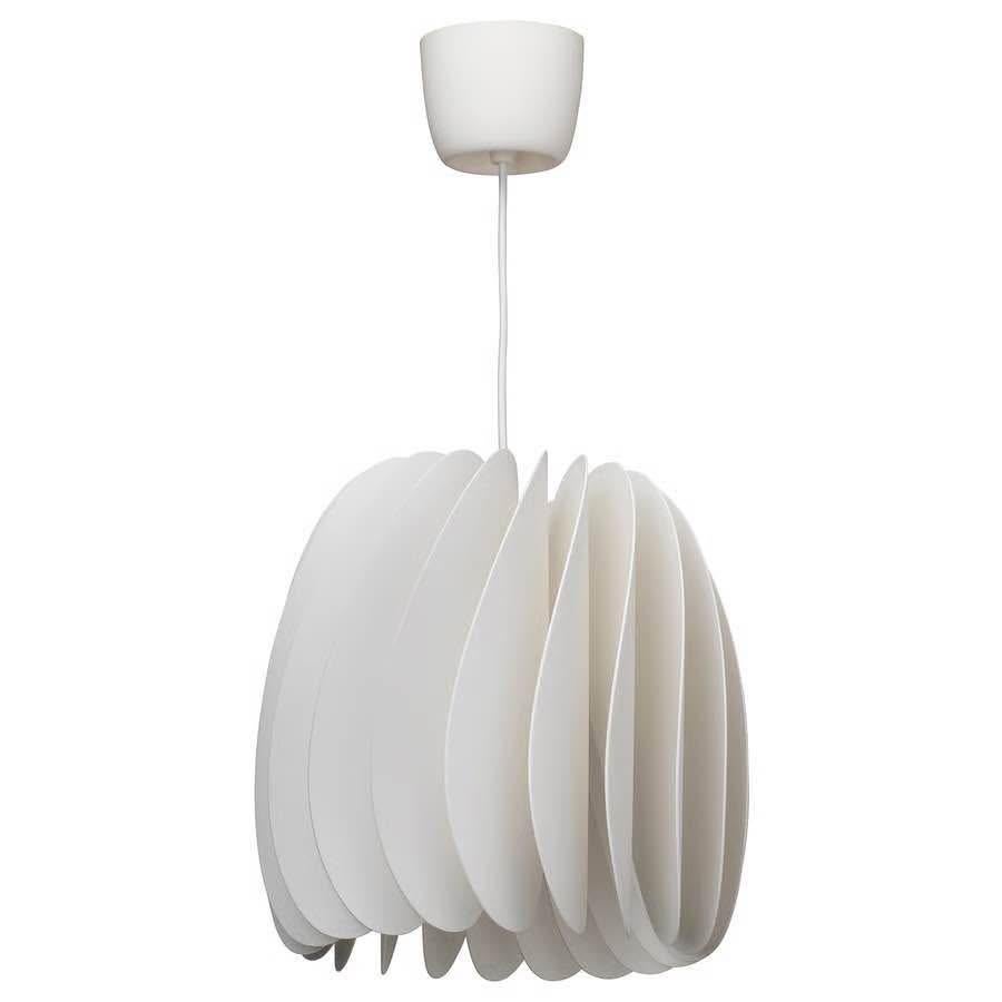 Lampe suspendue IKEA SKYMNINGEN blanche — 42 cm, Maison & Meubles, Lampes | Suspensions, Enlèvement, Comme neuf