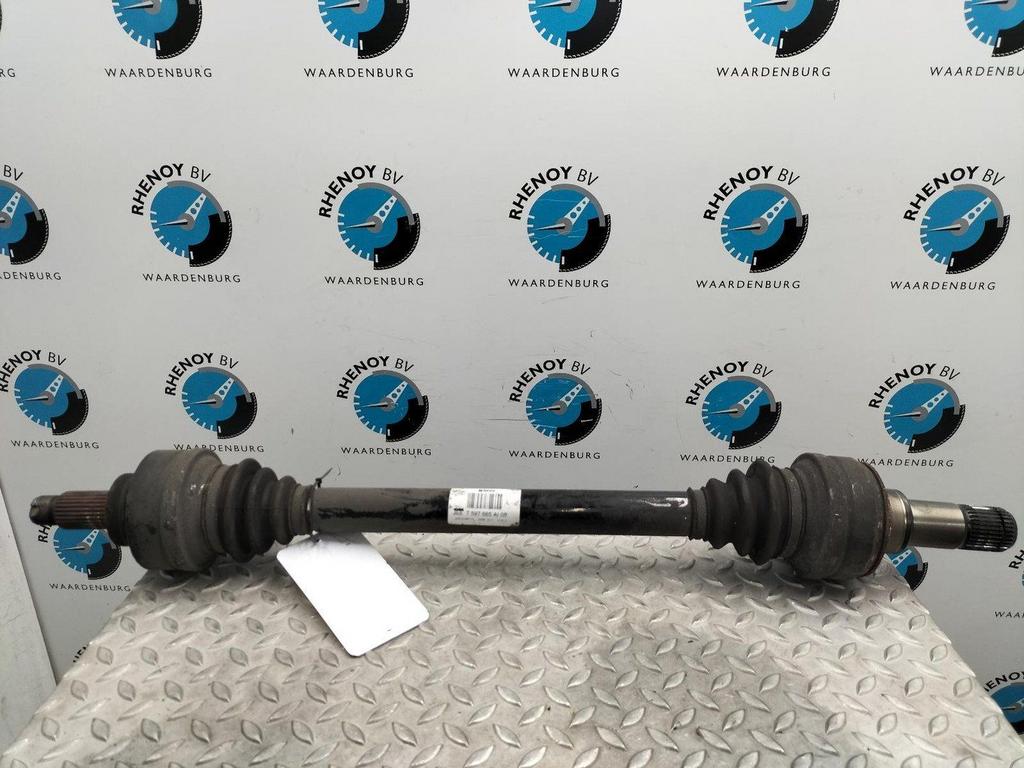 BMW 1 SERIES F20LCI M140I ENGELS VOERTUIG AANDRIJFAS R 2017, Auto-onderdelen, Ophalen of Verzenden, Gebruikt, Stiba lid