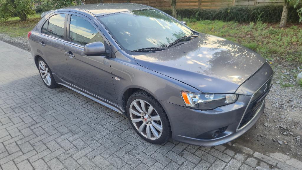 Mitsubishi Lancer Sportback 1.8I Rockford Sound, Autos, Mitsubishi, Particulier, Lancer, ABS, Airbags, Air conditionné, Android Auto