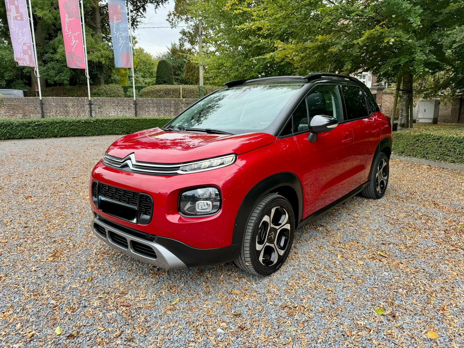 Citroën C3 Aircross 1.2 Turbo 110ch Toit-Pano LED, Autos, Rouge, Euro 6, Entreprise, Garantie prolongée