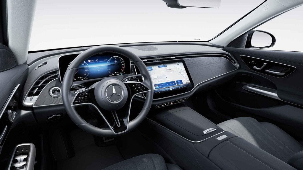 Mercedes-Benz E-Klasse 300 DE Break Luxury Line | Distronic, Automaat, Gebruikt, Zwart, 4 cilinders