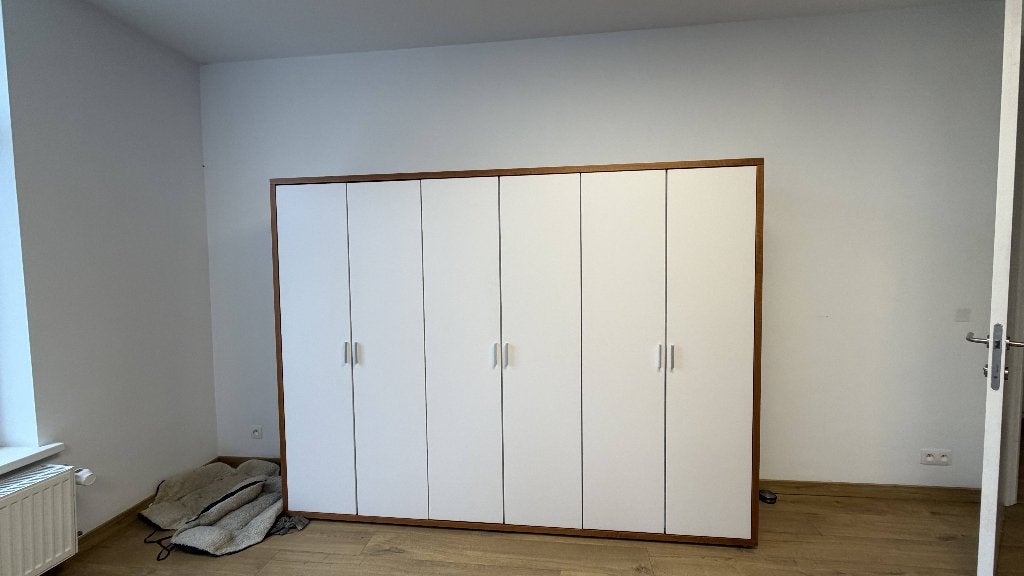 Mooie grote bureau- of archiefkast in hout en wit Juventa, Huis en Inrichting, Ophalen, Gebruikt, 200 cm of meer, 150 tot 200 cm