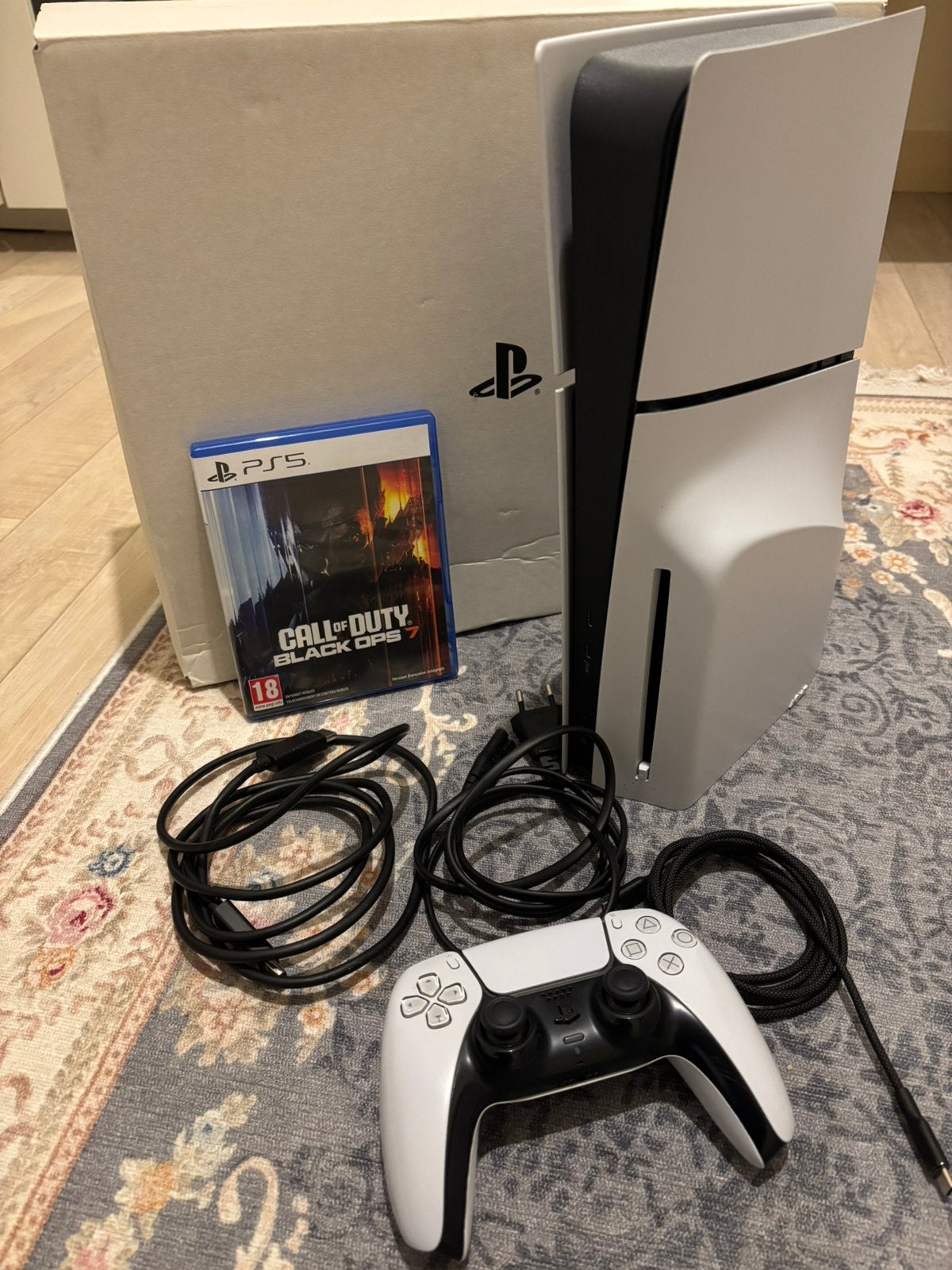 Playstation 5 slim version cd 1to, Games en Spelcomputers, Ophalen, Zo goed als nieuw, Playstation 5