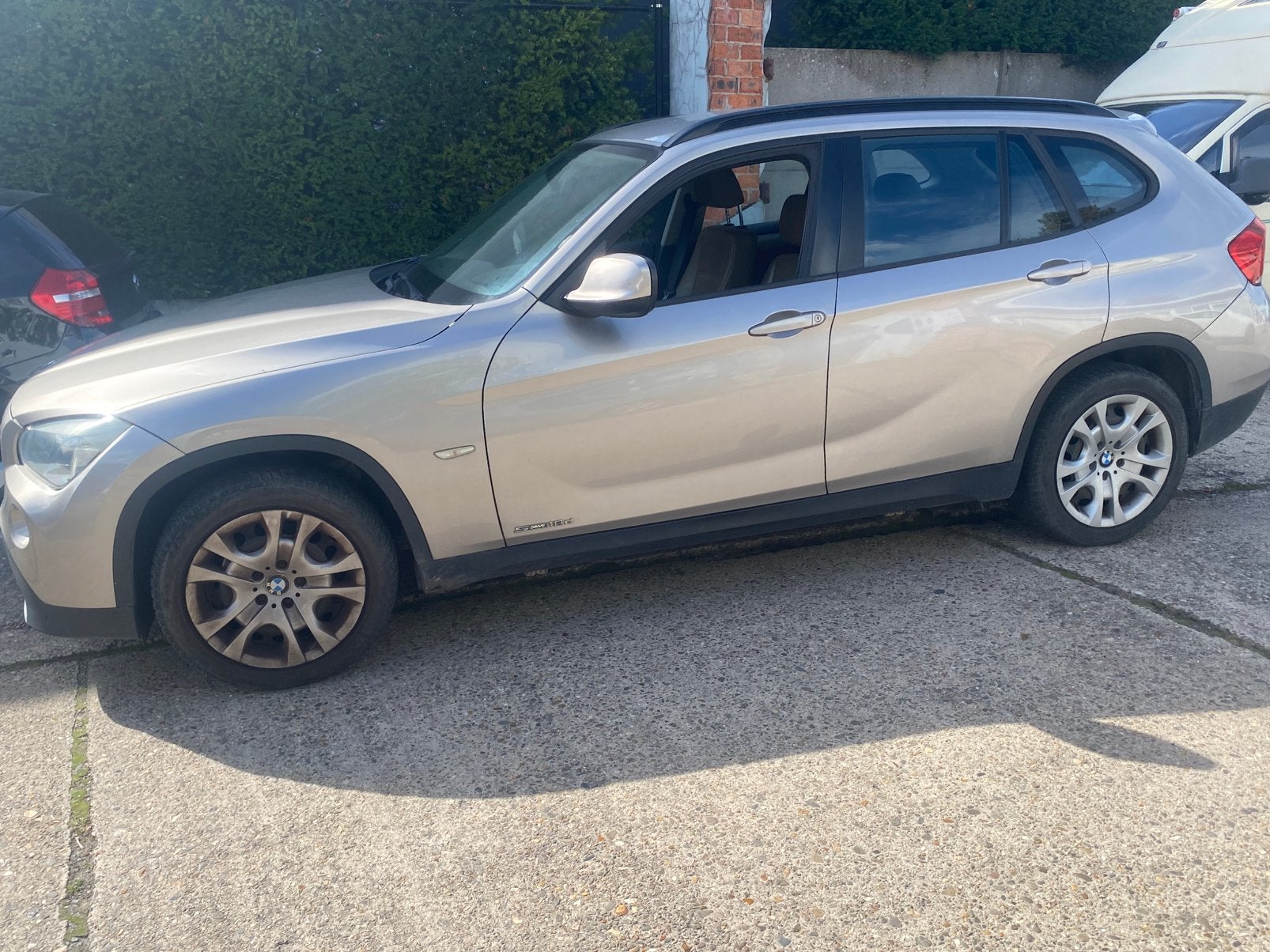 Bmw X1 xDrive, Autos, Beige, Entreprise, 5 portes, Diesel