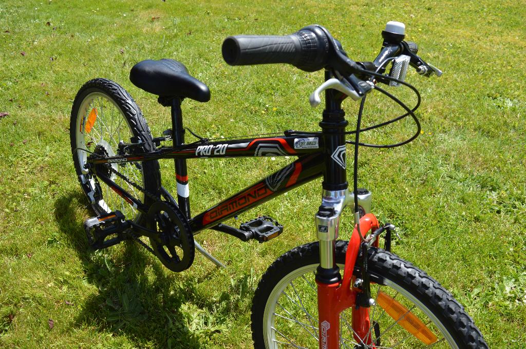 Vélo Diamond pro 20" (6-9 ans) très bon état, Enlèvement, Comme neuf