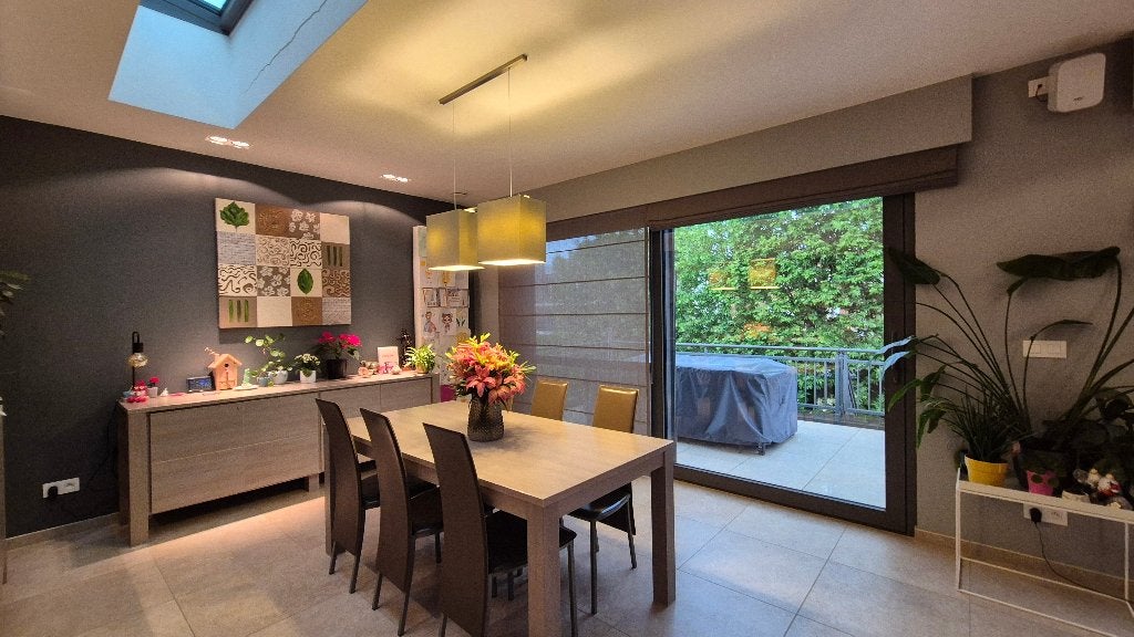 Livingtafel met 6 stoelen + dressoir + salontafel, Huis en Inrichting, Ophalen, Gebruikt