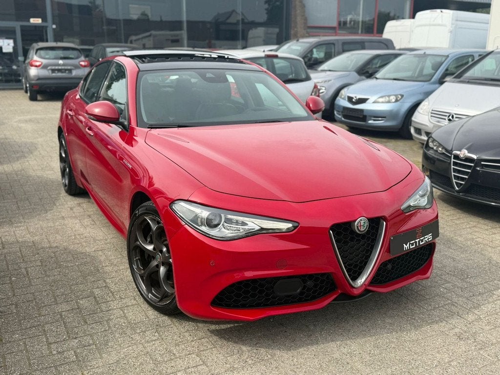 Alfa Romeo // Giulia VELOCE, Auto's, Alfa Romeo, Automaat, 4 cilinders, Leder, Giulia