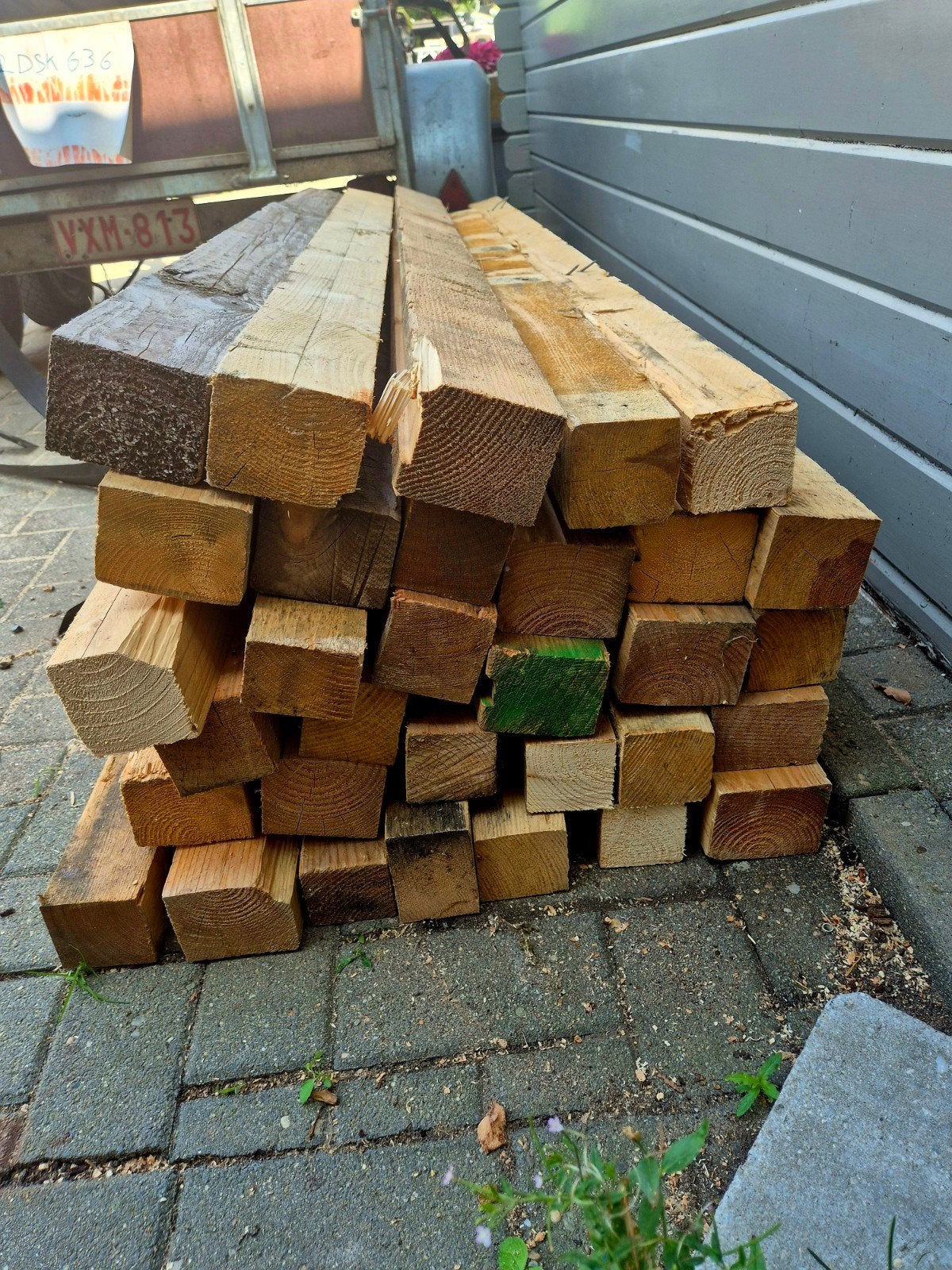 partij vuren houten balken, Ophalen, Balken