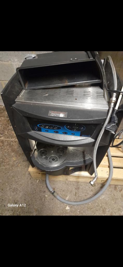Machine à café automatique, Enlèvement, Utilisé