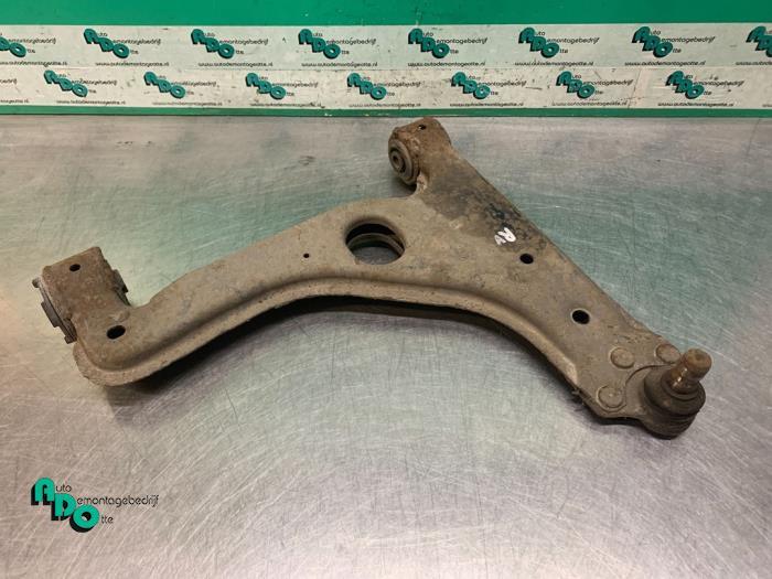 Draagarm rechts-voor van een Opel Astra (Astra H 04-), Gebruikt, -, -, Opel