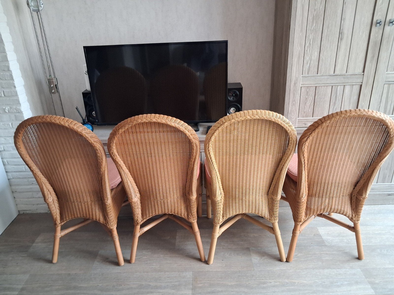 gevlochten rieten (rotan) stoelen, Huis en Inrichting, Ophalen, Gebruikt, Riet of Rotan, Vier