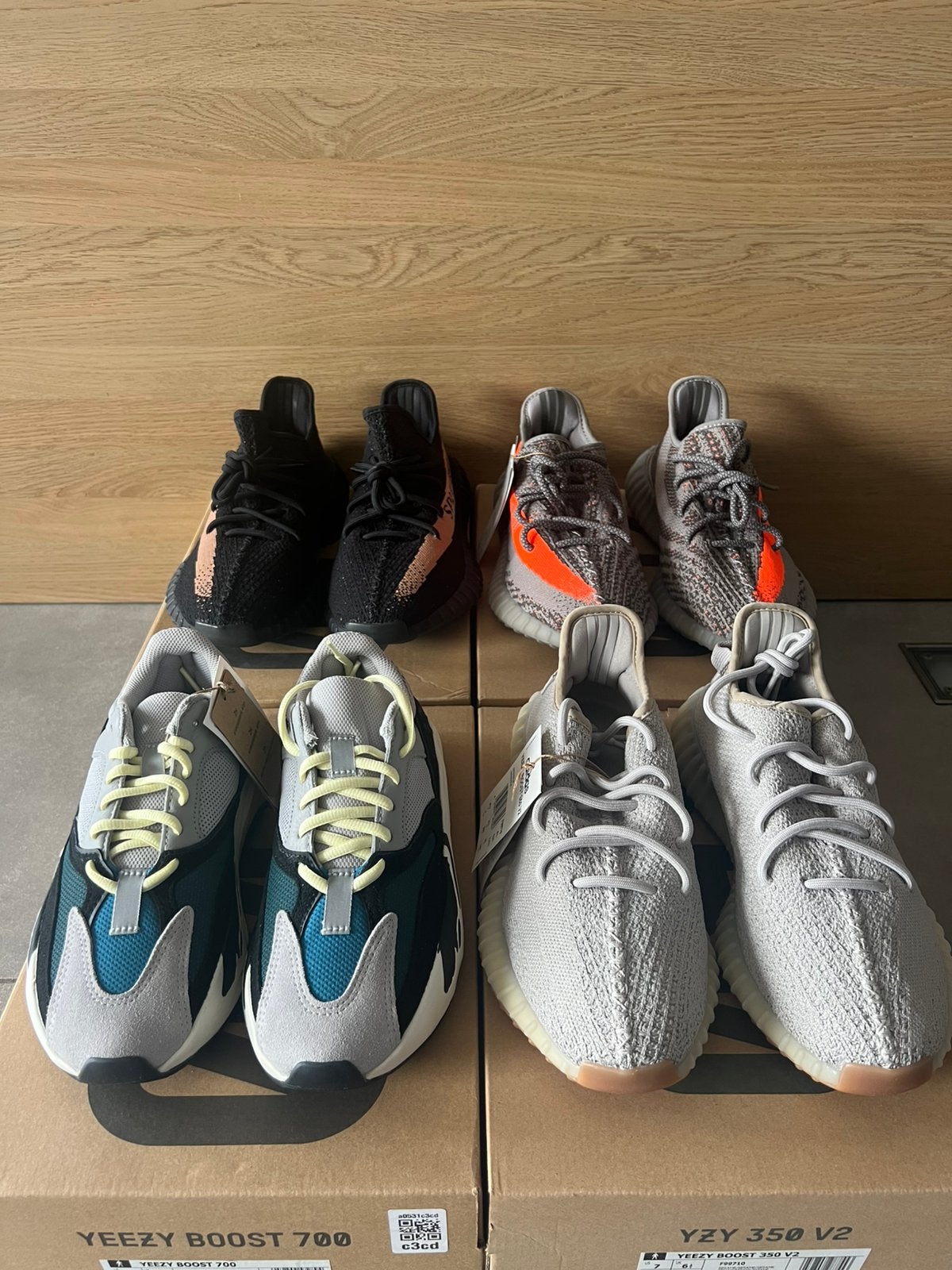 Lot Yeezy’s (350v2 & 700), Ophalen, Nieuw