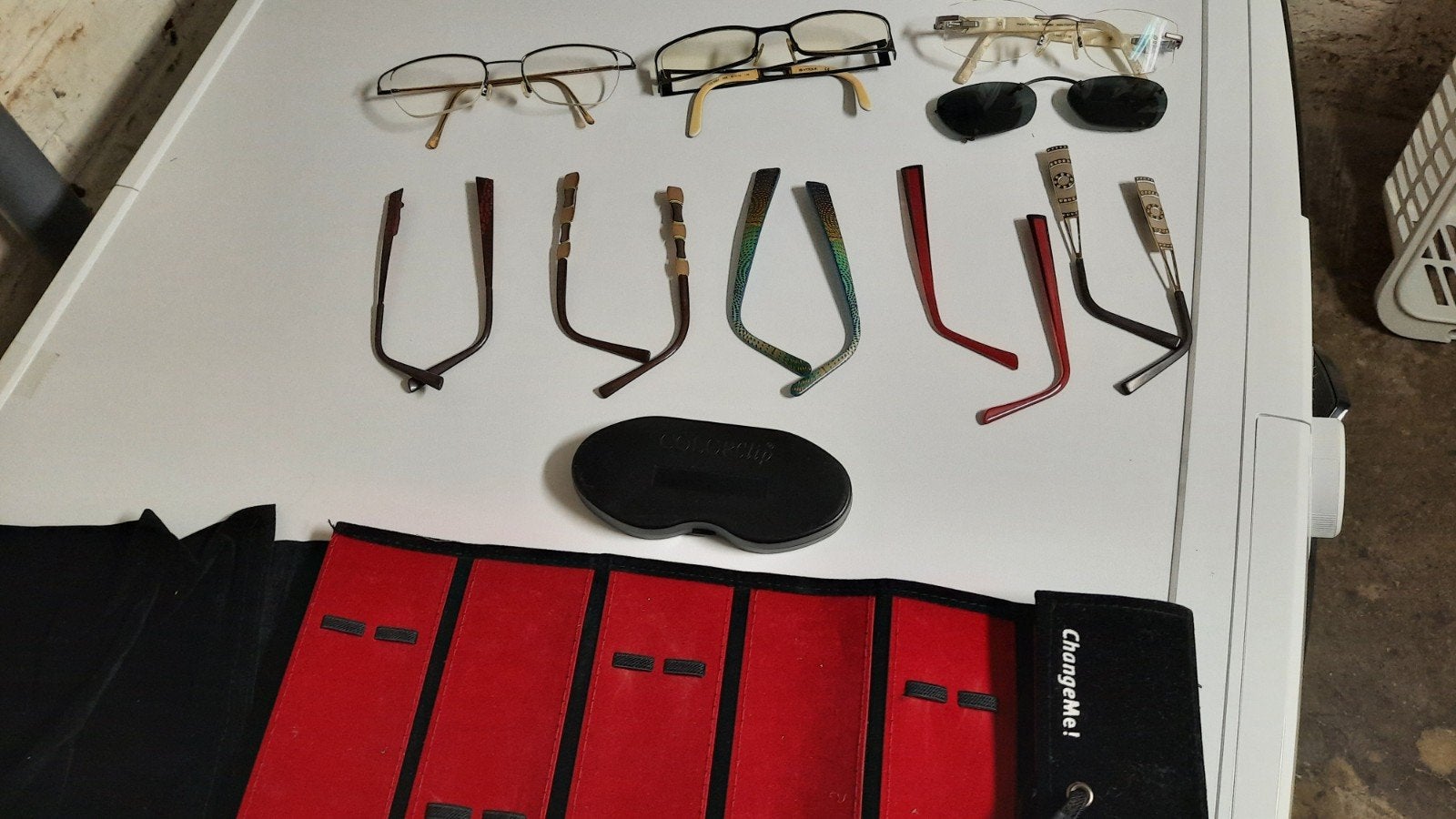 Lunettes de vue, Enlèvement, Lunettes