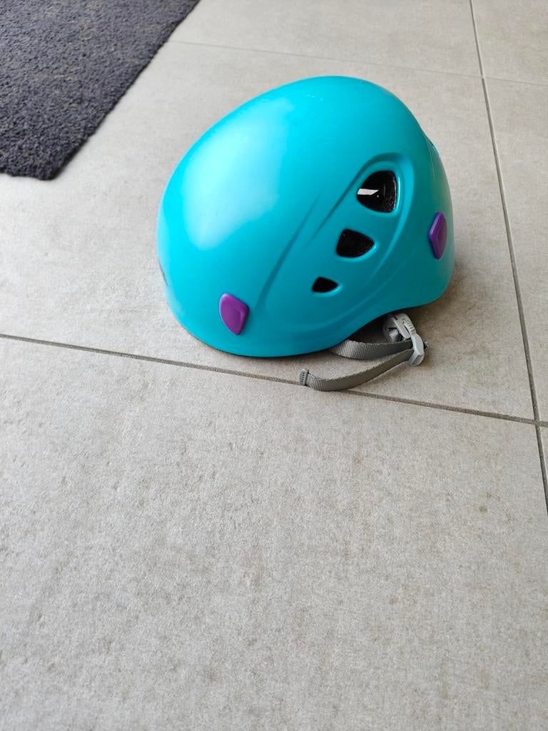 Petzl kids Klimhelm, Sport en Fitness, Ophalen, Zo goed als nieuw, Klimsport-accessoire
