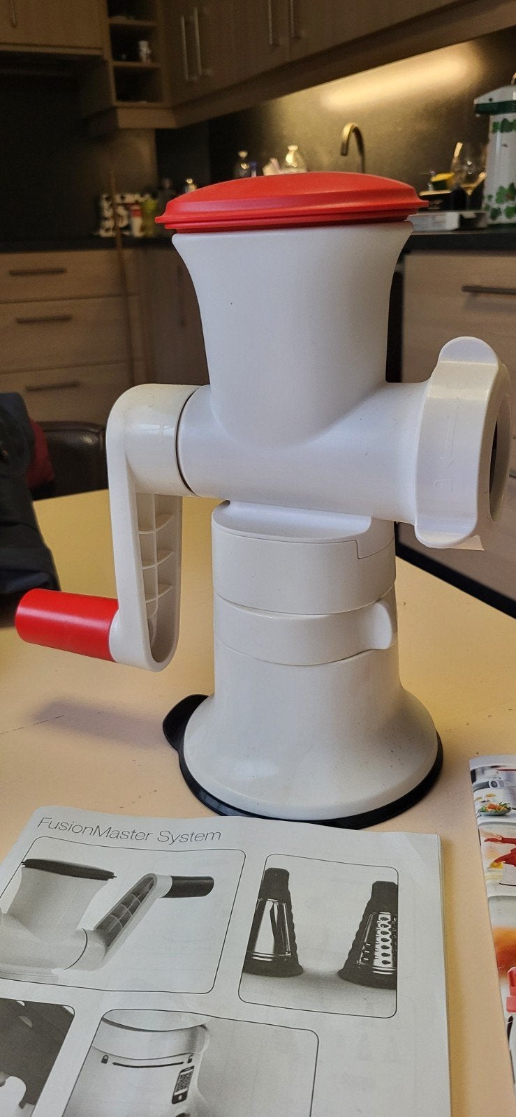 vleesmolen, Ophalen, Kunststof, Zo goed als nieuw, Snijmachine