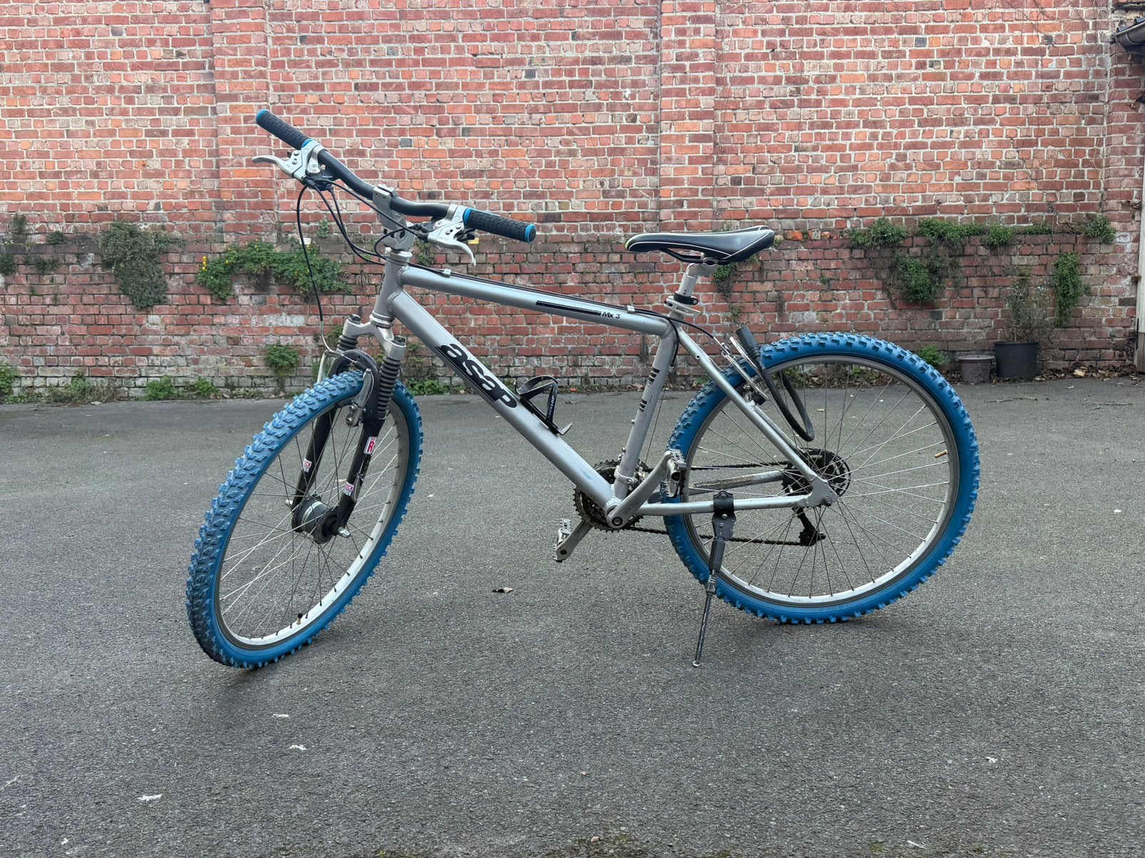 Fietsen, Enlèvement, Comme neuf