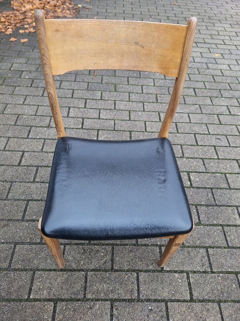 CHAISES NOIRES : VINTAGE / MODERNES, VINTAGE / MODERNE, Bois, Enlèvement, Noir